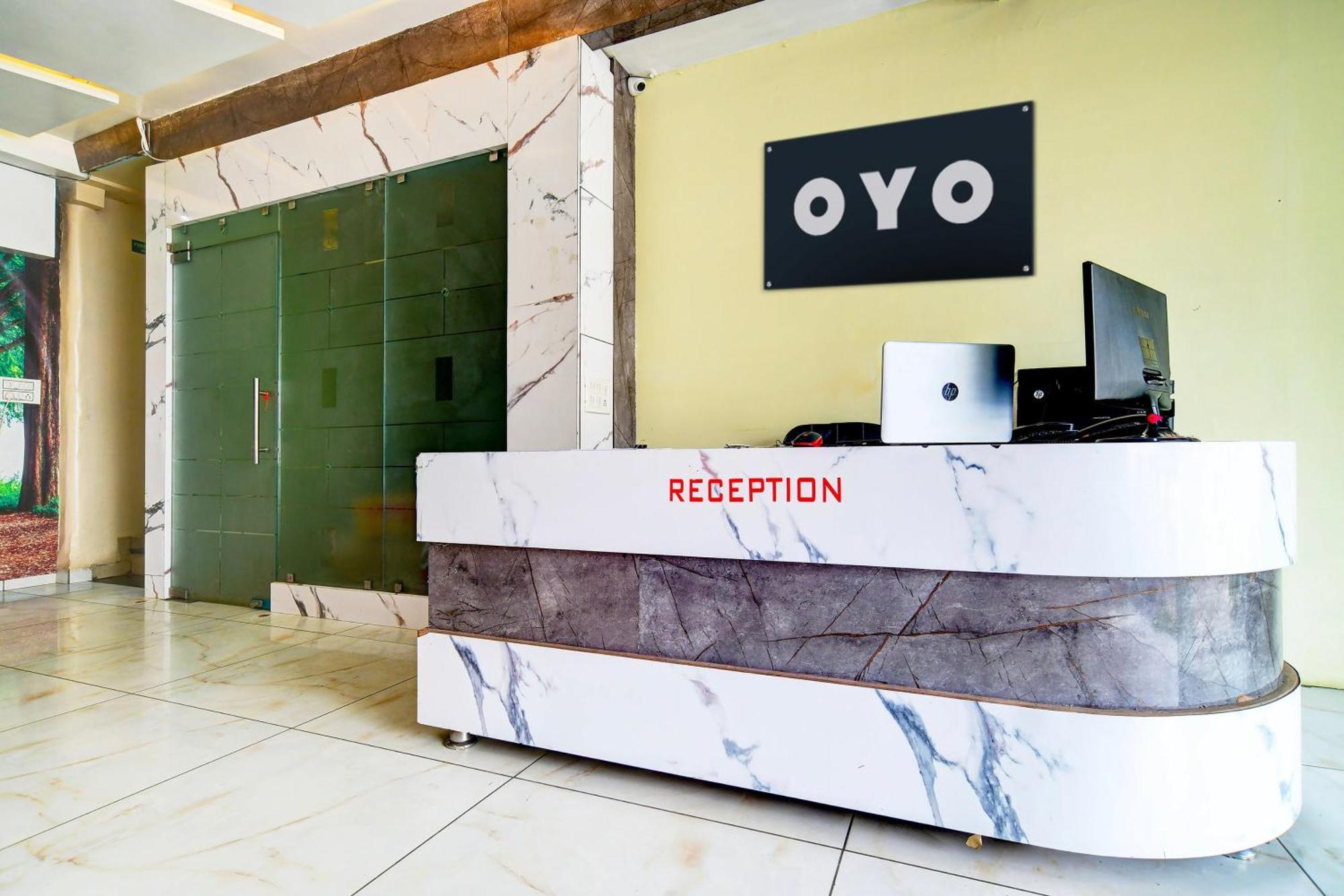 Hotel O Svl Inn インドール エクステリア 写真